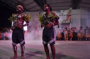 Atraksi Budaya OMK Regio Papua Keuskupan Timika pada puncak IYD 2016 di Manado (3)
